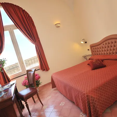 L'antico Convitto Hotell 3*