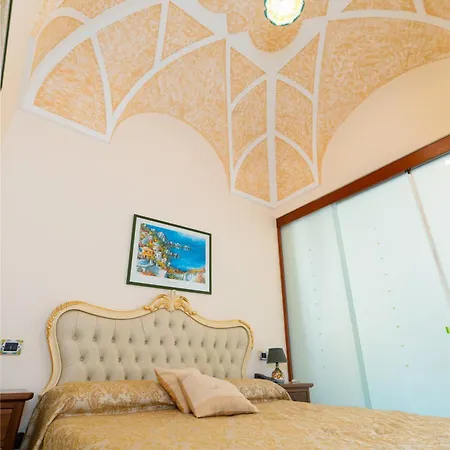 호텔 L'antico Convitto 3*