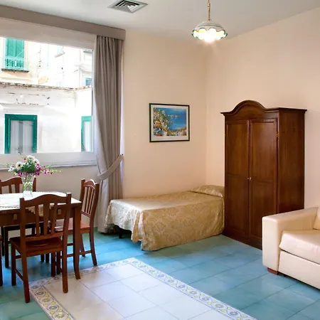 호텔 L'antico Convitto 3*